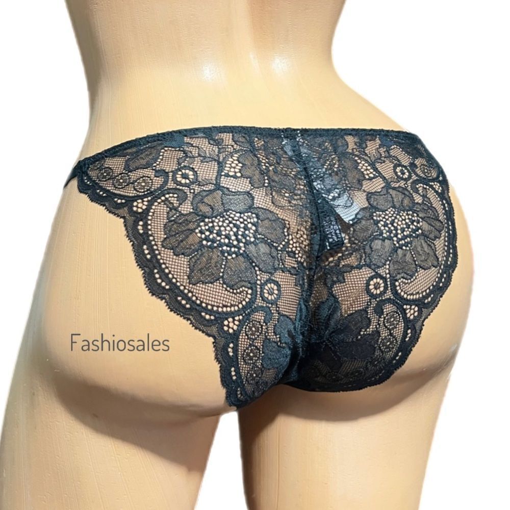 Victorias Secret Very Sexy Sheer Chantilly Lace String Cheekini panty black S